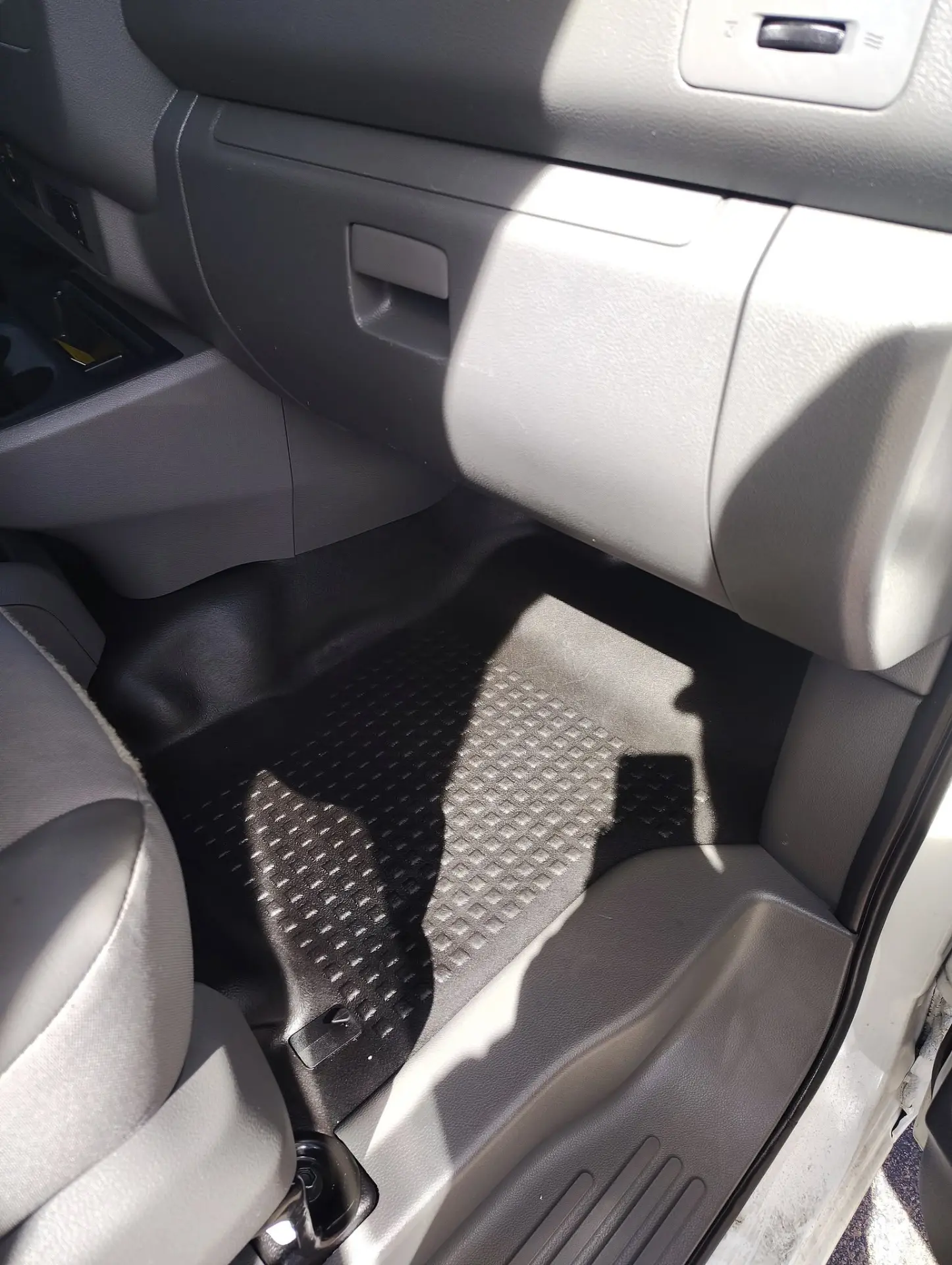 Floor mat deep clean